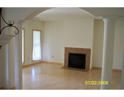6 North Farms Road, Unit A Florence, MA 01062 - Photo 2 of 6