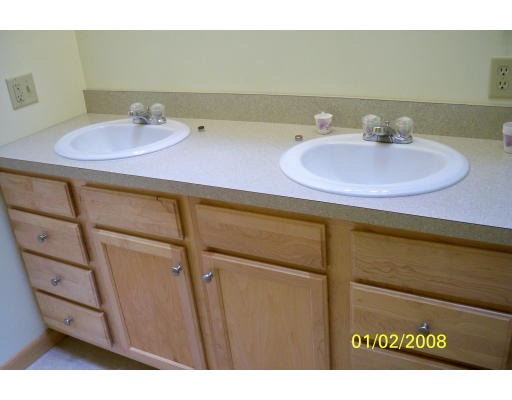 6 North Farms Road, Unit A Florence, MA 01062 - Photo 4 of 6