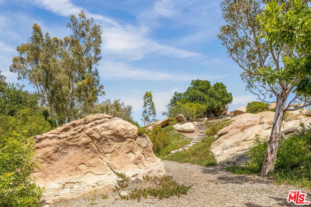 7336 Studio Road West Hills, CA 91304 - Photo 41 of 56 a view of a yard