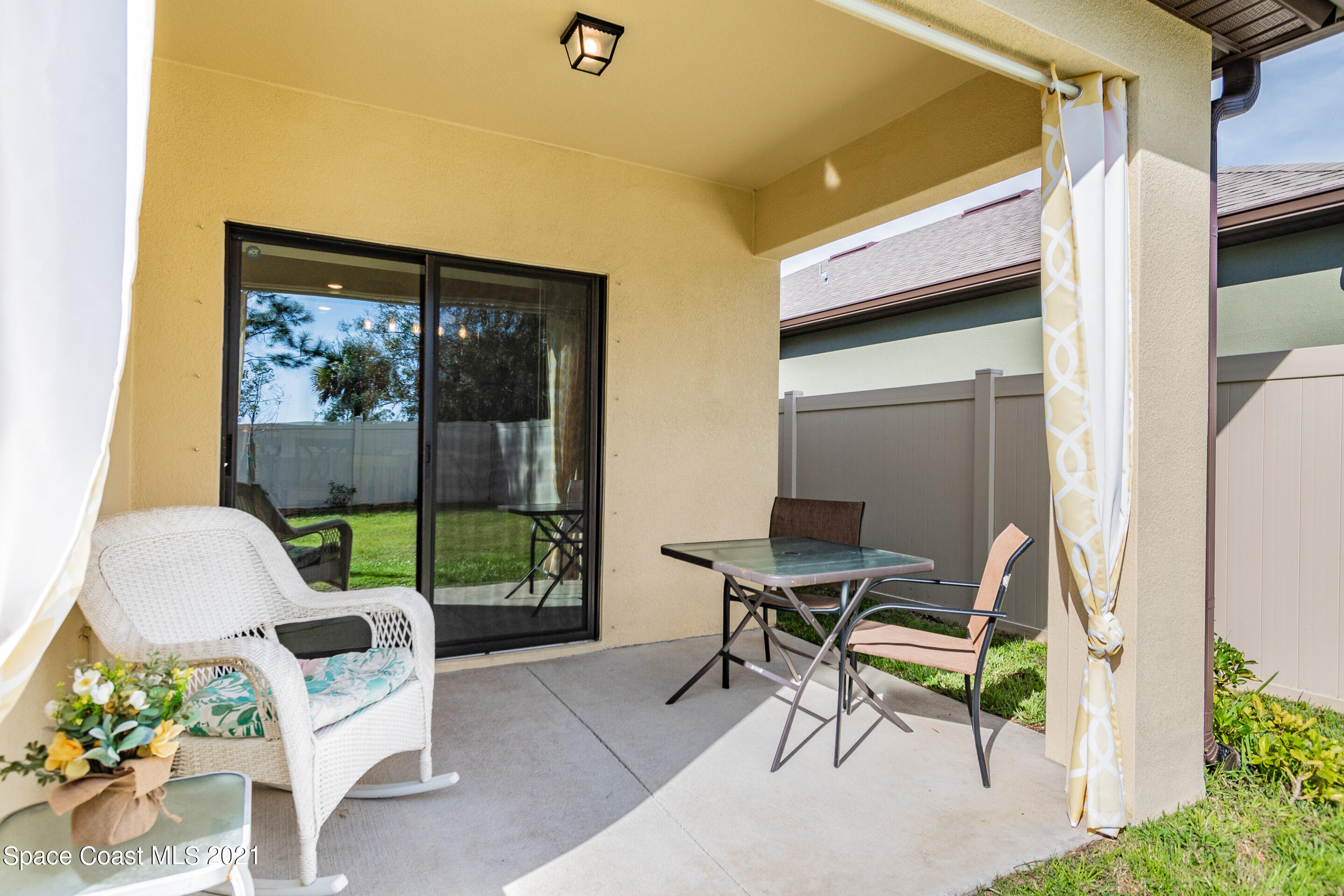 1581 Saxton Road Cocoa, FL 32926 - Photo 33 of 47 Covered Lanai