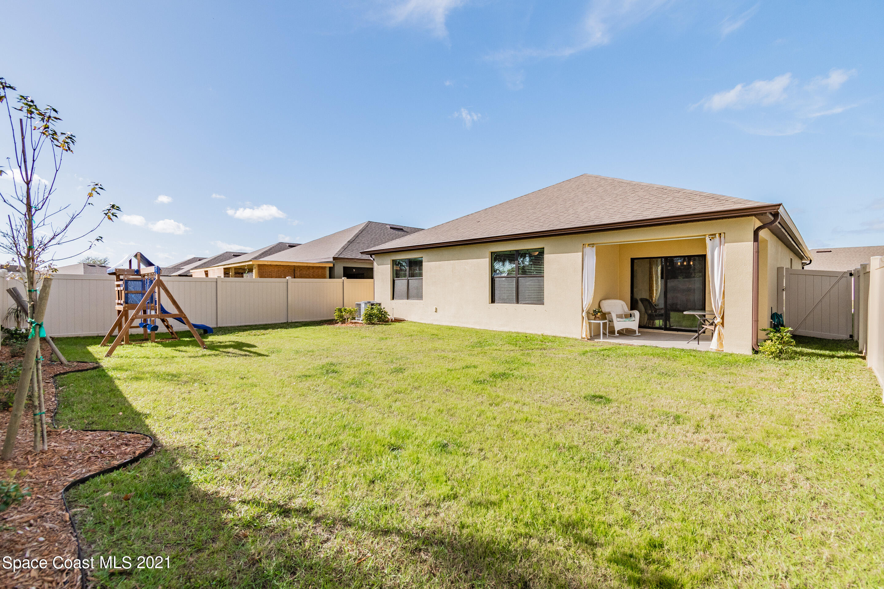 1581 Saxton Road Cocoa, FL 32926 - Photo 36 of 47 Backyard