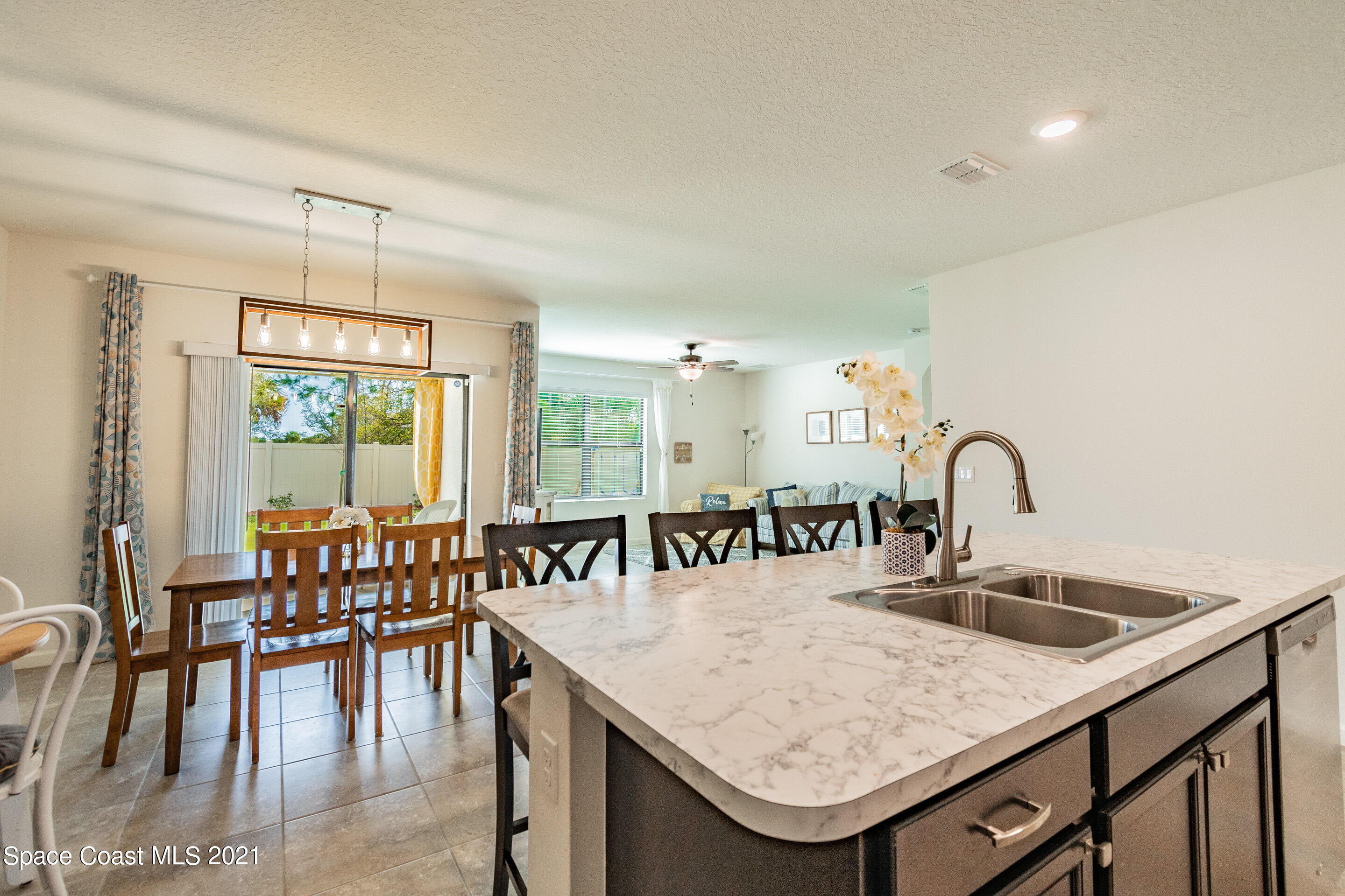 1581 Saxton Road Cocoa, FL 32926 - Photo 8 of 47 Kitchen