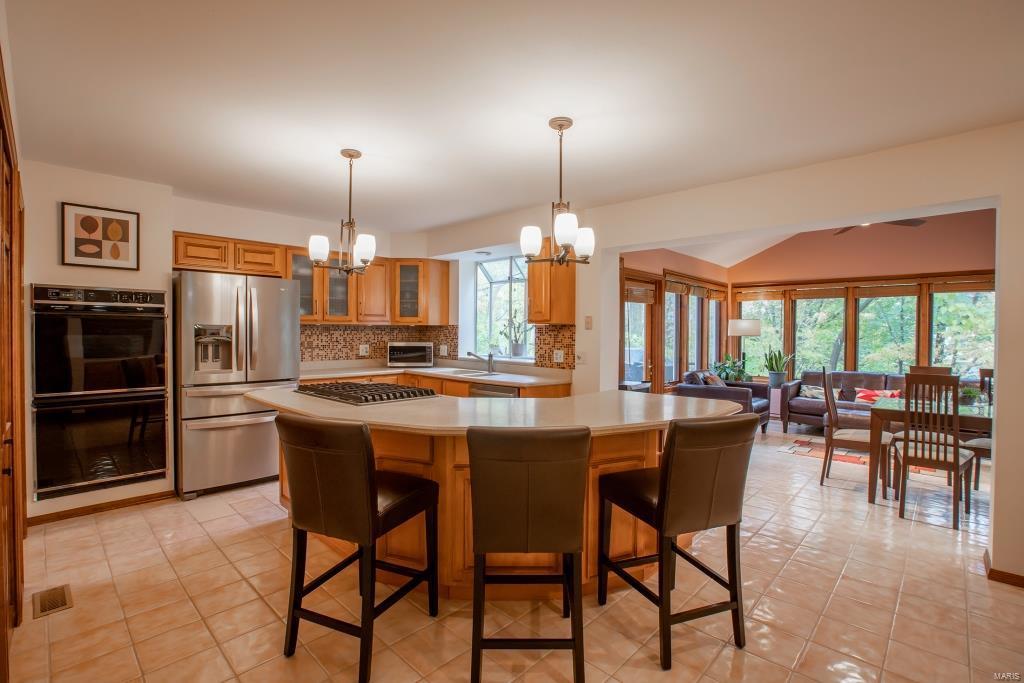 15719 Trapp Ridge Court Chesterfield, MO 63017 - Photo 12 of 52 Gallery Image 12