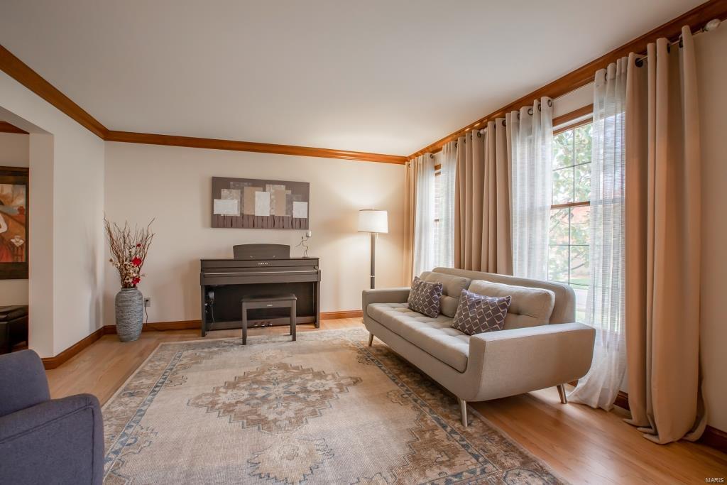 15719 Trapp Ridge Court Chesterfield, MO 63017 - Photo 7 of 52 Gallery Image 7