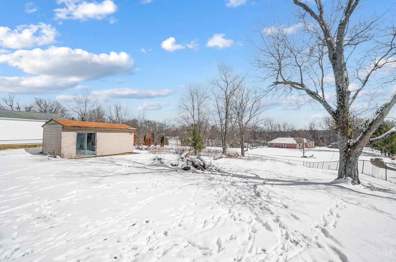 5956 Snyder Road Cincinnati, OH 45247 - Photo 27 of 28 Gallery Image 27