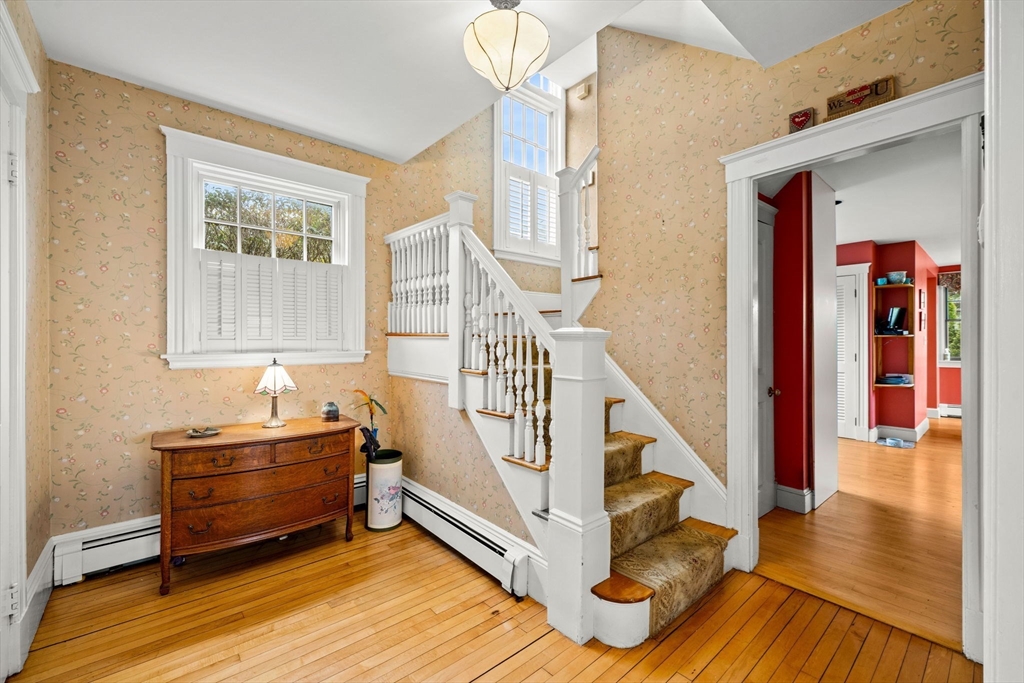 49 Ocean View Road Swampscott, MA 01907 - Photo 5 of 42