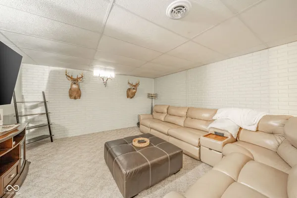 $262,500 | 2300 South 21st Street, Terre Haute, IN 47802