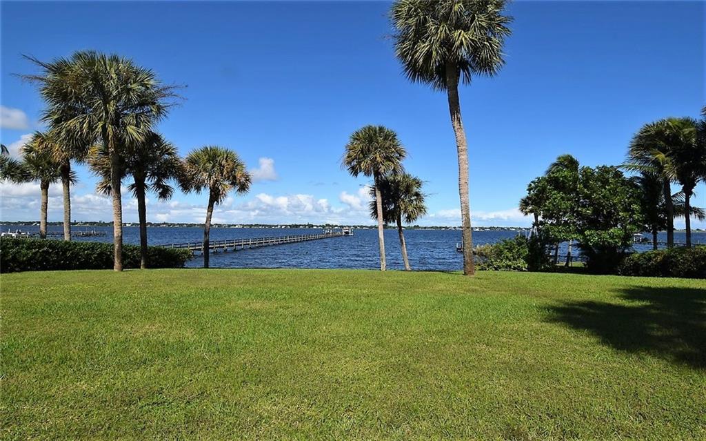 831 Southeast Riverside Drive Stuart, FL 34994 - Photo 30 of 36 Gallery Image 30