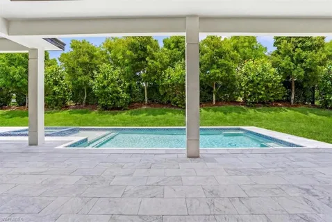 $2,275,000 | 14318 Charthouse Circle, Naples, FL 34114