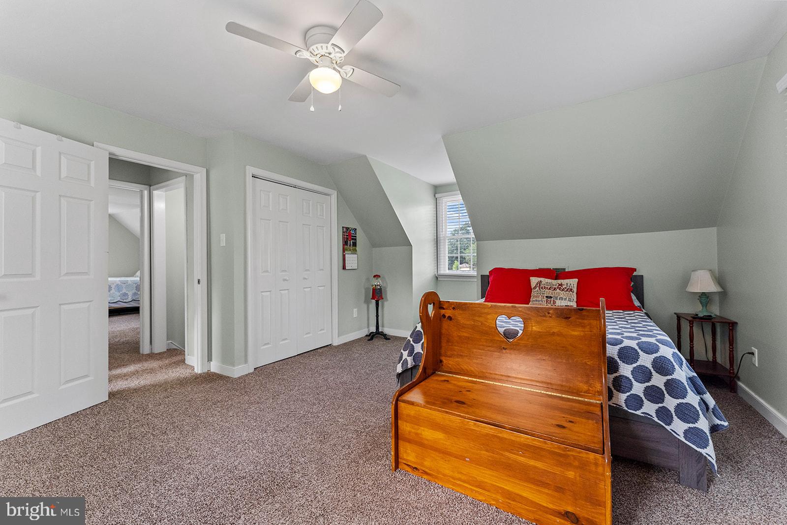 194 Poplar Road Aylett, VA 23009 - Photo 23 of 32 Bedroom 3 (upper level)