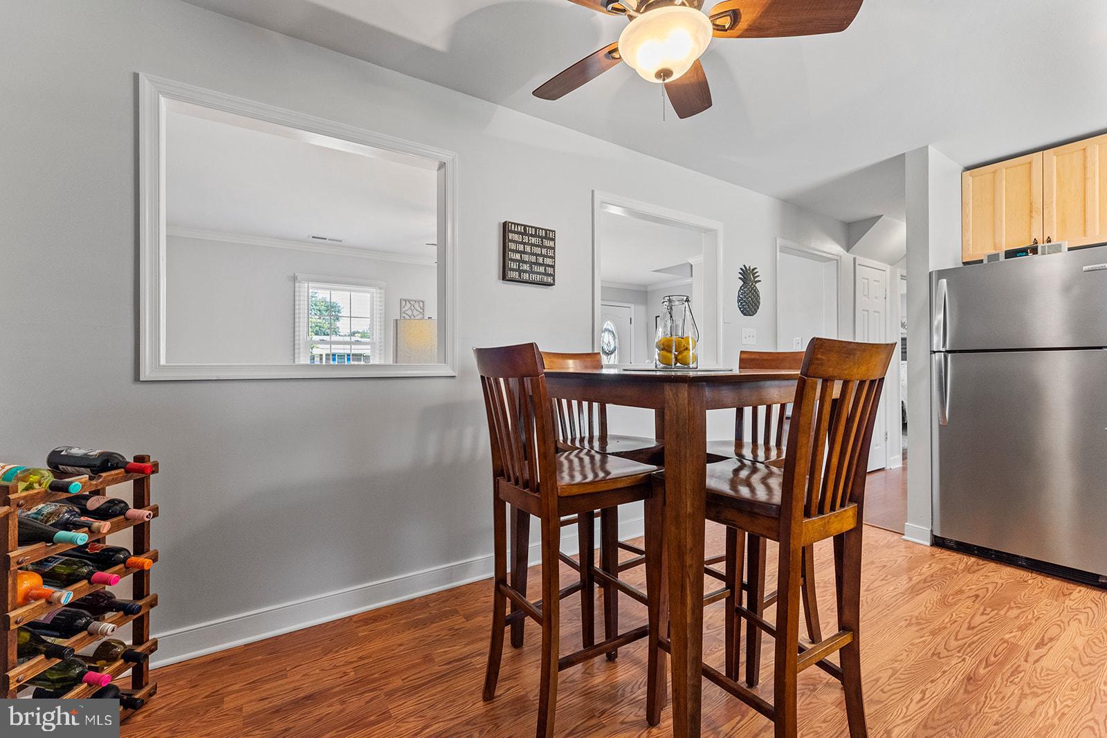 194 Poplar Road Aylett, VA 23009 - Photo 5 of 32 Eat in area of kitchen and openings to living room