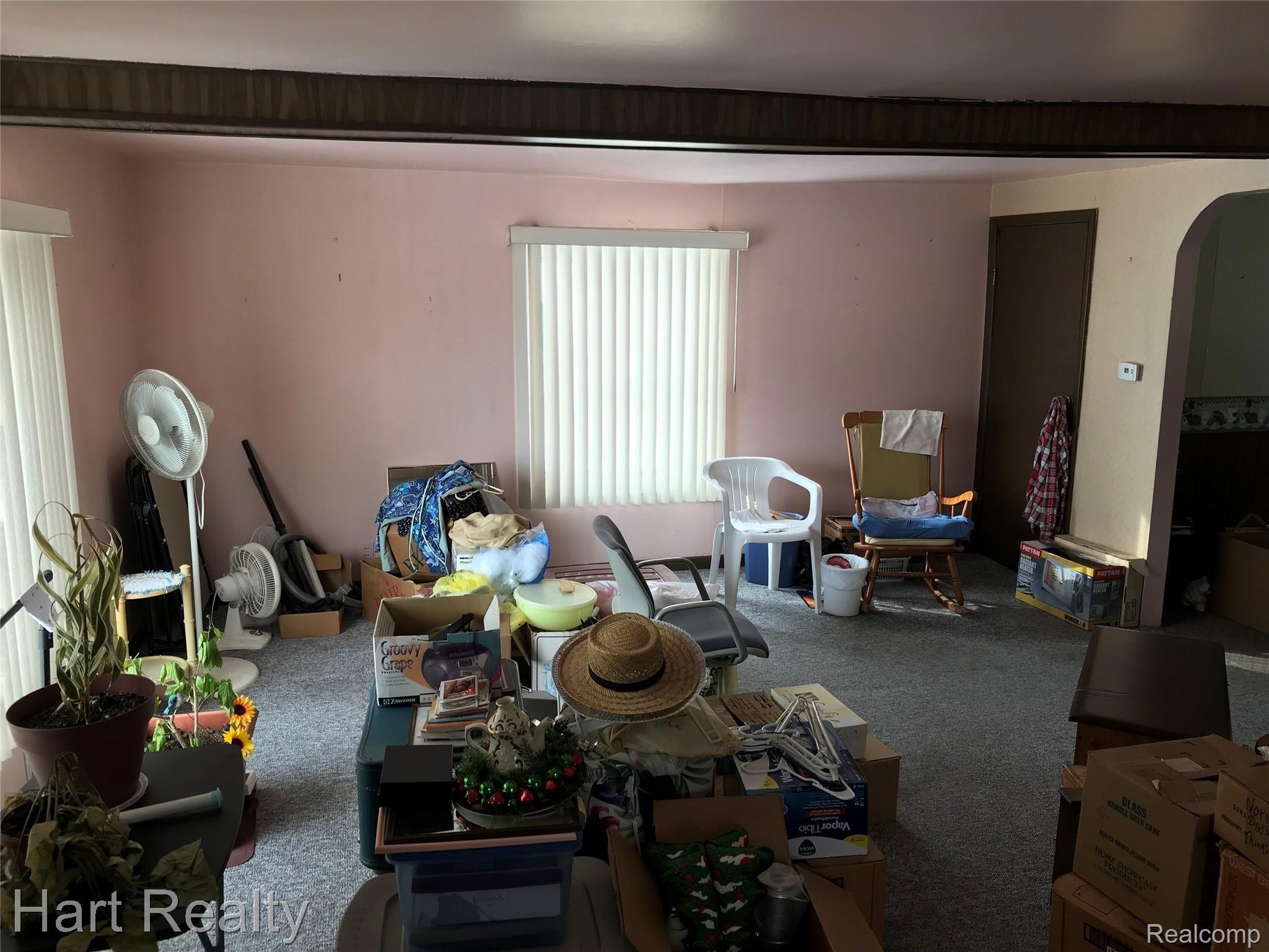 5614 Snover Road Decker, MI 48426 - Photo 13 of 19 IMG_2293.JPG
