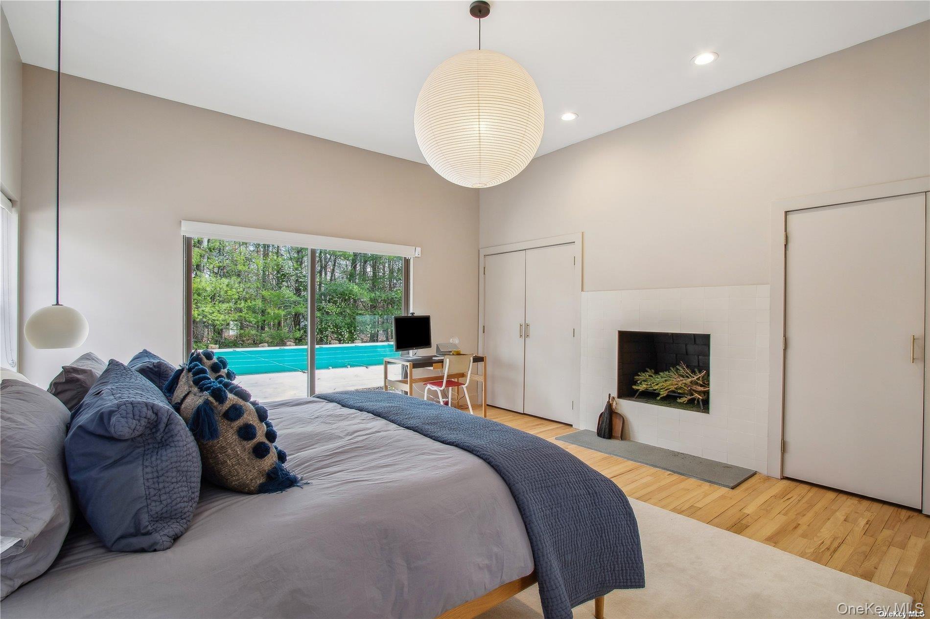 8 Deer Path Quogue, NY 11959 - Photo 7 of 23 Primary Suite