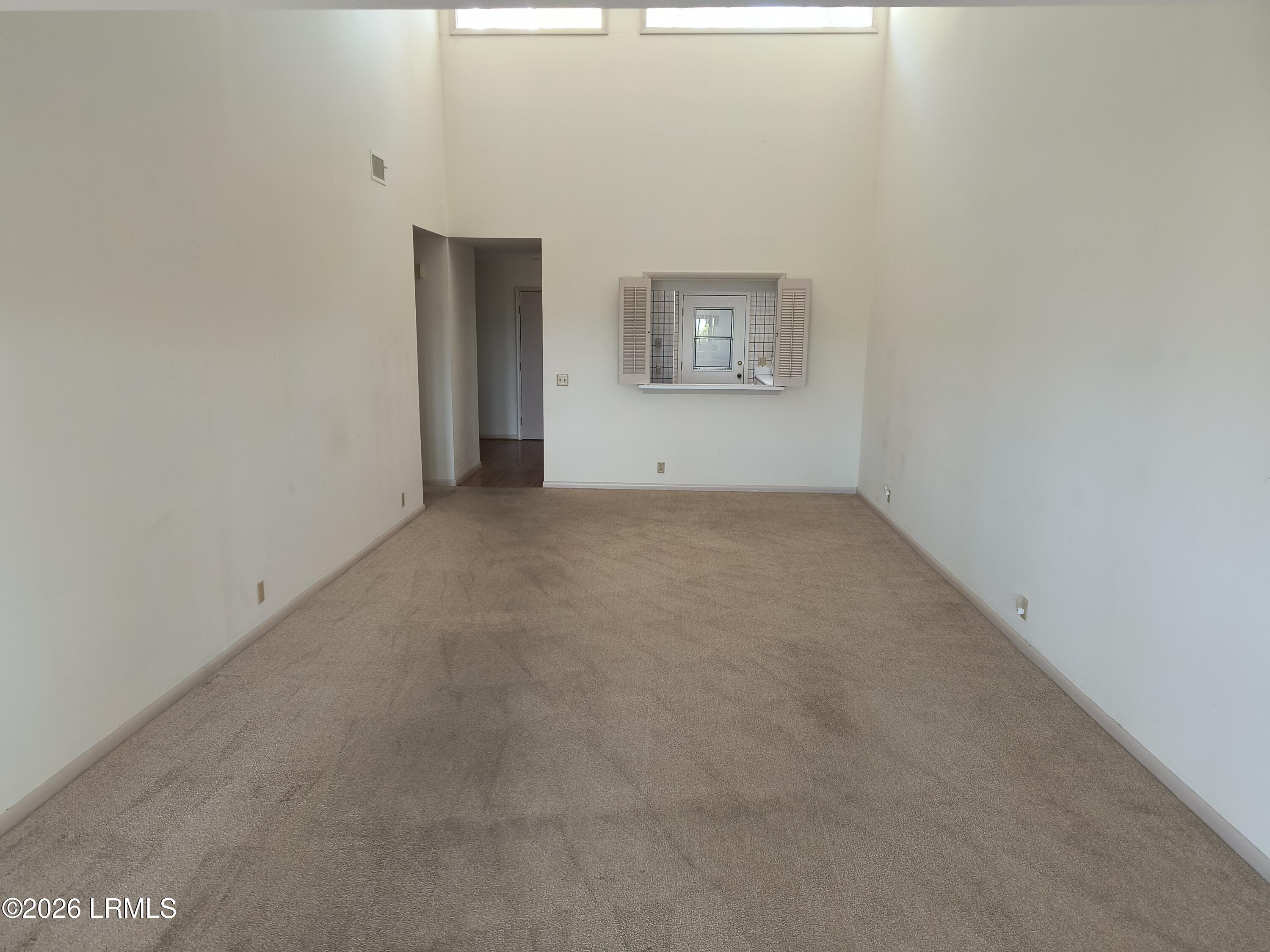 23 Colony Gardens Road, Unit B Beaufort, SC 29907 - Photo 5 of 11 IMG_20260409_105138653