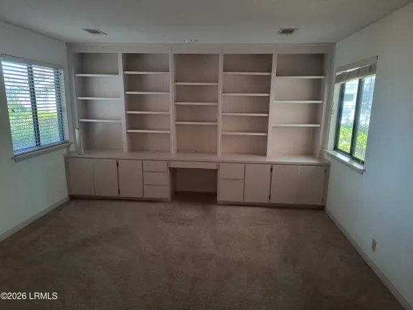 $1,800 | 23 Colony Gardens Road, Unit B, Beaufort, SC 29907