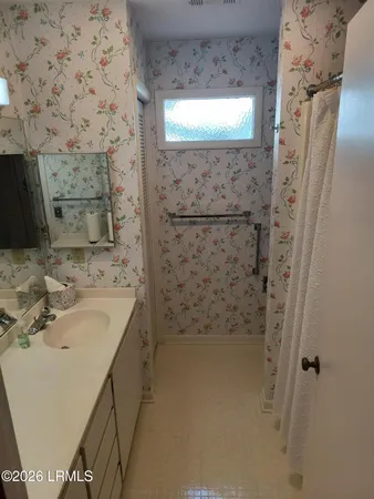 $1,800 | 23 Colony Gardens Road, Unit B, Beaufort, SC 29907