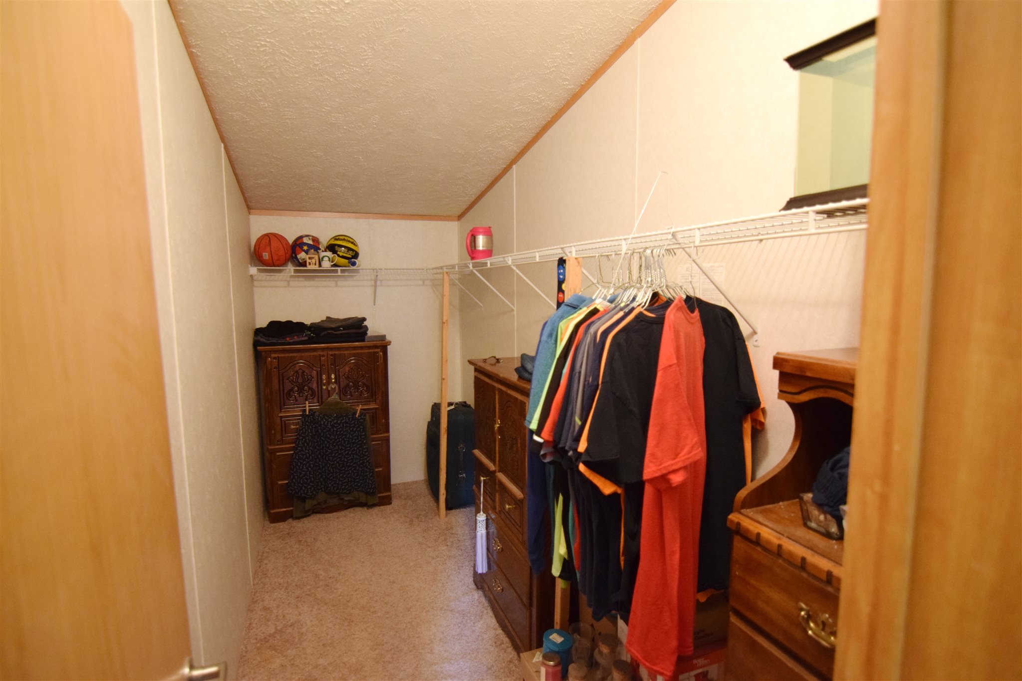 1653 Maple Street Bethlehem, NH 03574 - Photo 14 of 32 Gallery Image 14