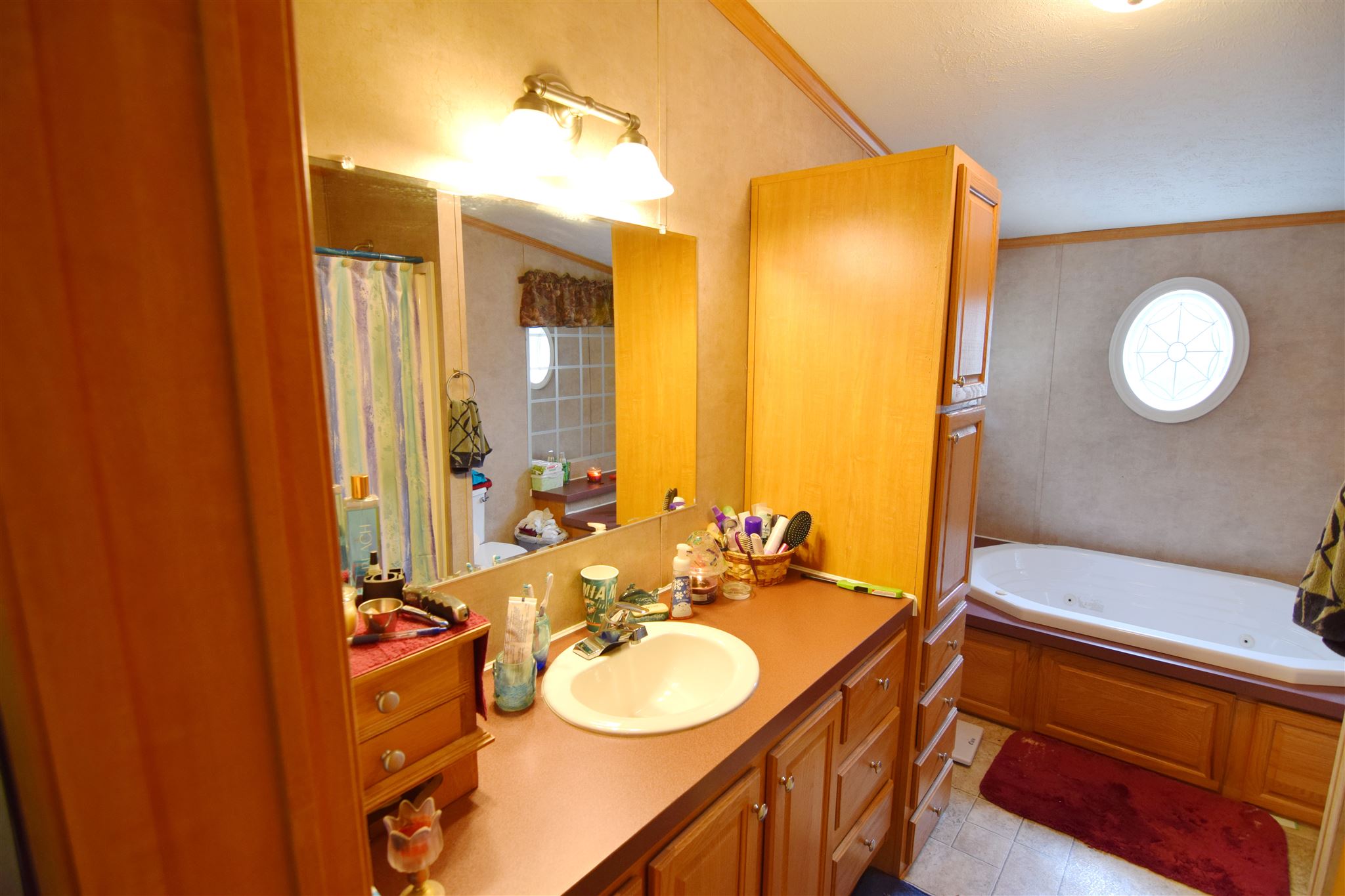 1653 Maple Street Bethlehem, NH 03574 - Photo 17 of 32 Gallery Image 17