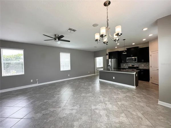 $2,950 | 10182 Authors Way, Orlando, FL 32832
