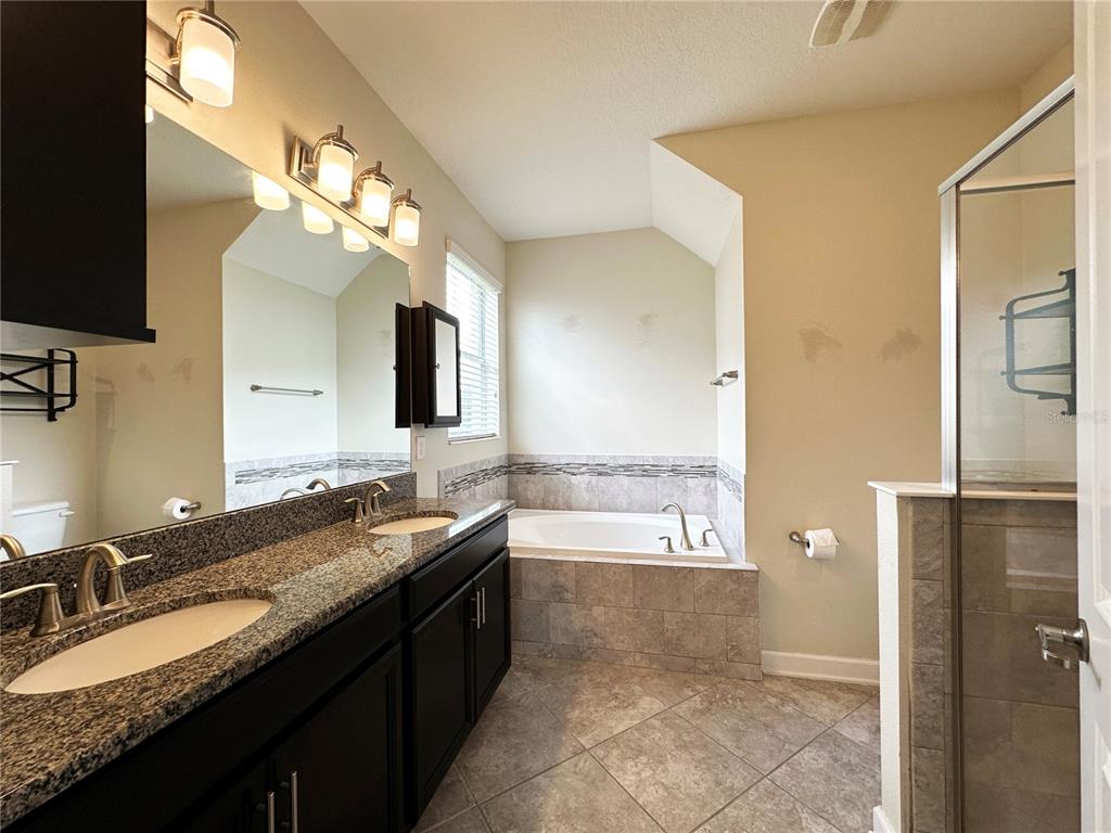 10182 Authors Way Orlando, FL 32832 - Photo 10 of 62