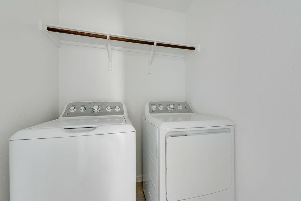 14212 Bacton Road Pilot Point, TX 76258 - Photo 16 of 24 a utility room with dryer and washer