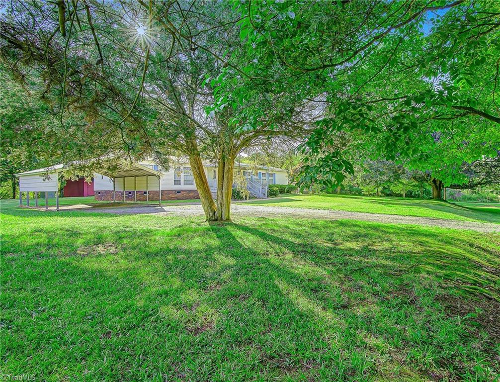 425 Knotty Pine Circle Salisbury, NC 28146 - Photo 4 of 50