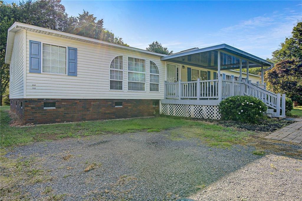 425 Knotty Pine Circle Salisbury, NC 28146 - Photo 5 of 50