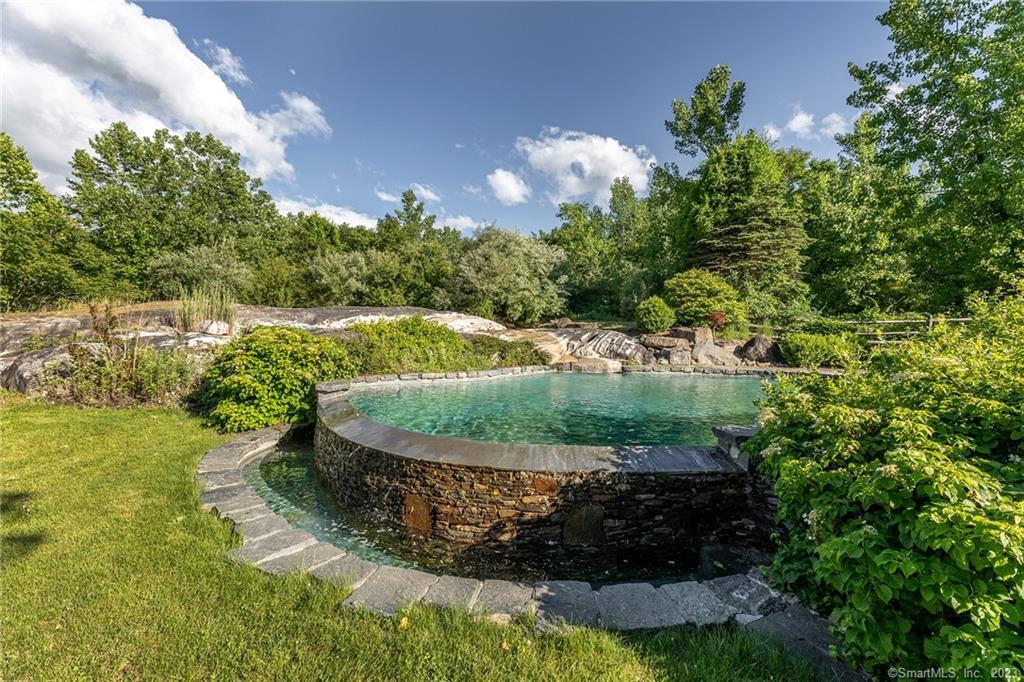 95 Long River Road Sherman, CT 06784 - Photo 3 of 22