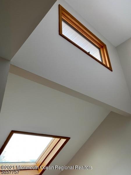 237 Fremont Avenue, Unit 2 Seaside Heights, NJ 08751 - Photo 11 of 16 104005035_12