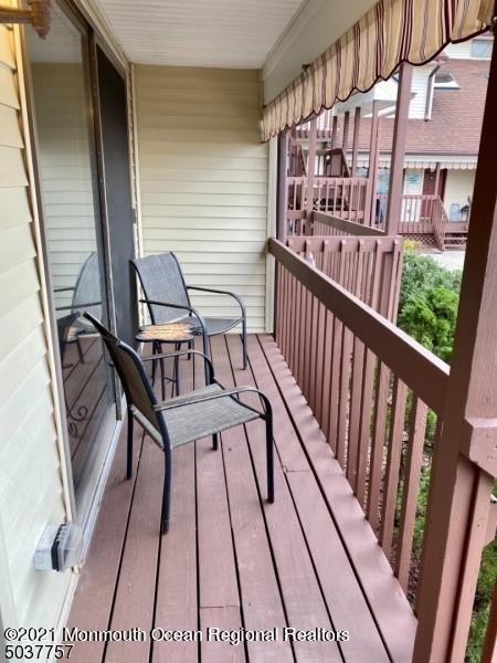 237 Fremont Avenue, Unit 2 Seaside Heights, NJ 08751 - Photo 14 of 16 104005035_15