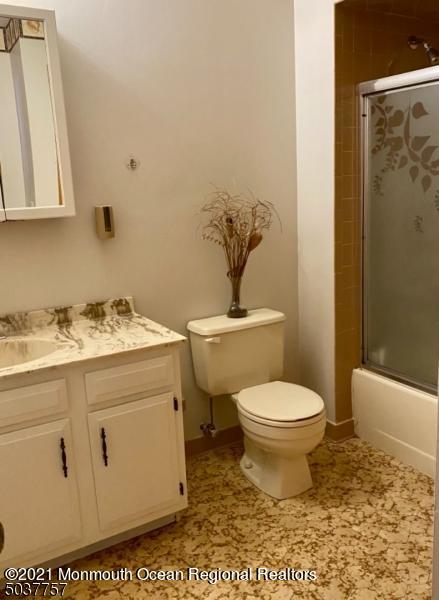 237 Fremont Avenue, Unit 2 Seaside Heights, NJ 08751 - Photo 9 of 16 104005035_10