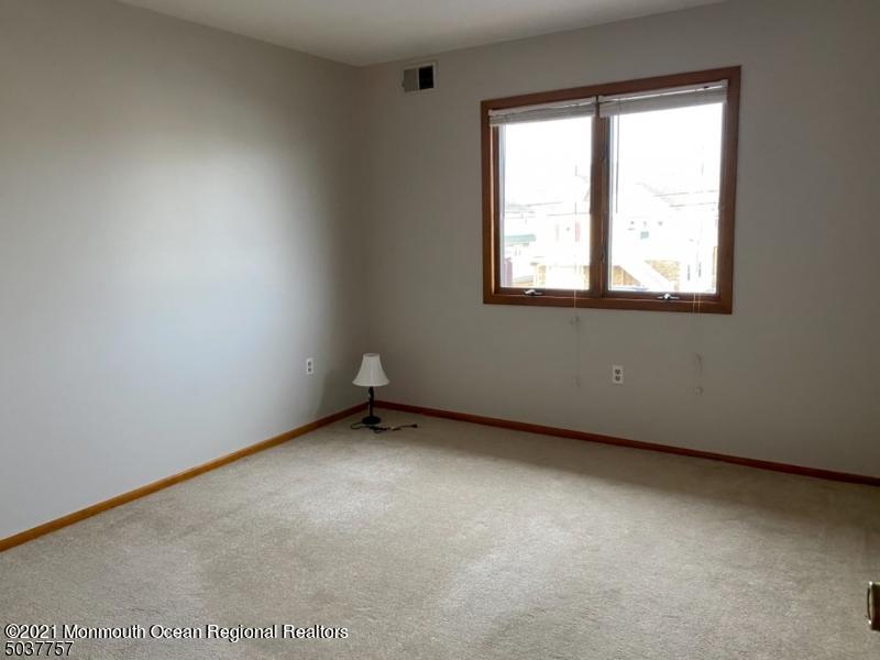 237 Fremont Avenue, Unit 2 Seaside Heights, NJ 08751 - Photo 10 of 16 104005035_11