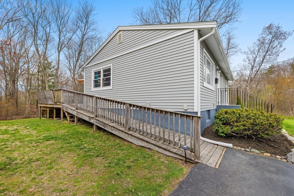 102 Brookside Road Rockland, MA 02370 - Photo 24 of 42