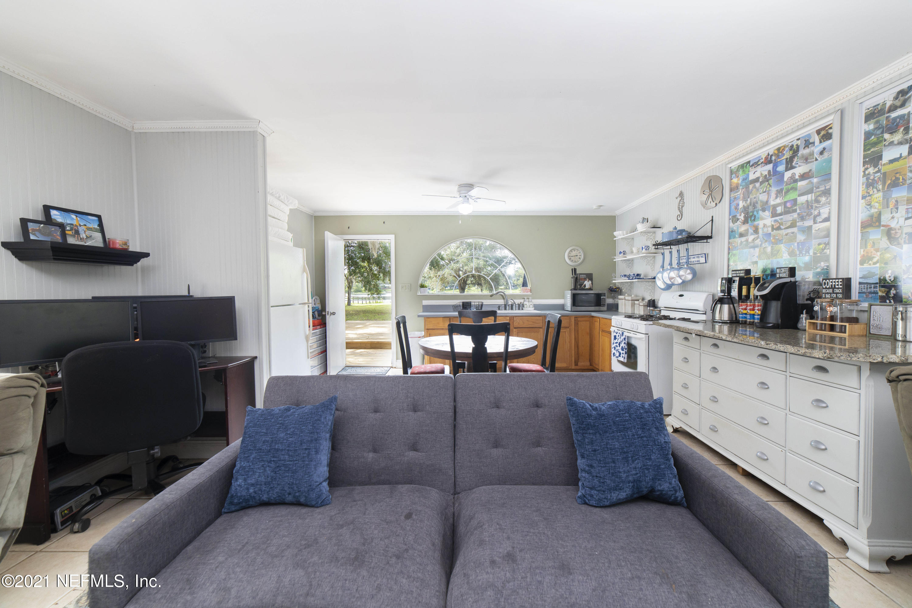 283 Old Woods Road Interlachen, FL 32148 - Photo 11 of 38 283 Old Woods Rd, Interlachen, Florida