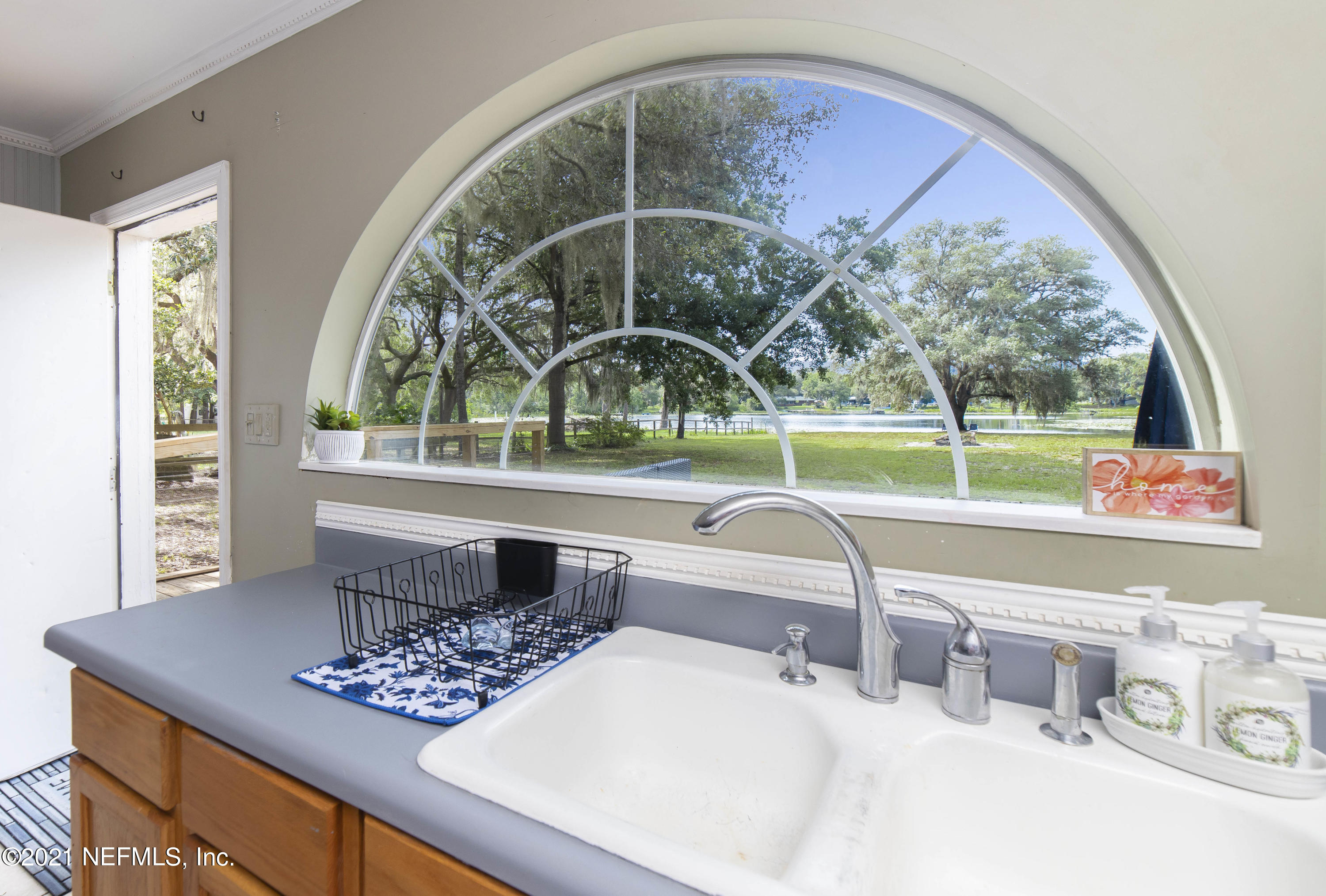 283 Old Woods Road Interlachen, FL 32148 - Photo 15 of 38 283 Old Woods Rd, Interlachen, Florida