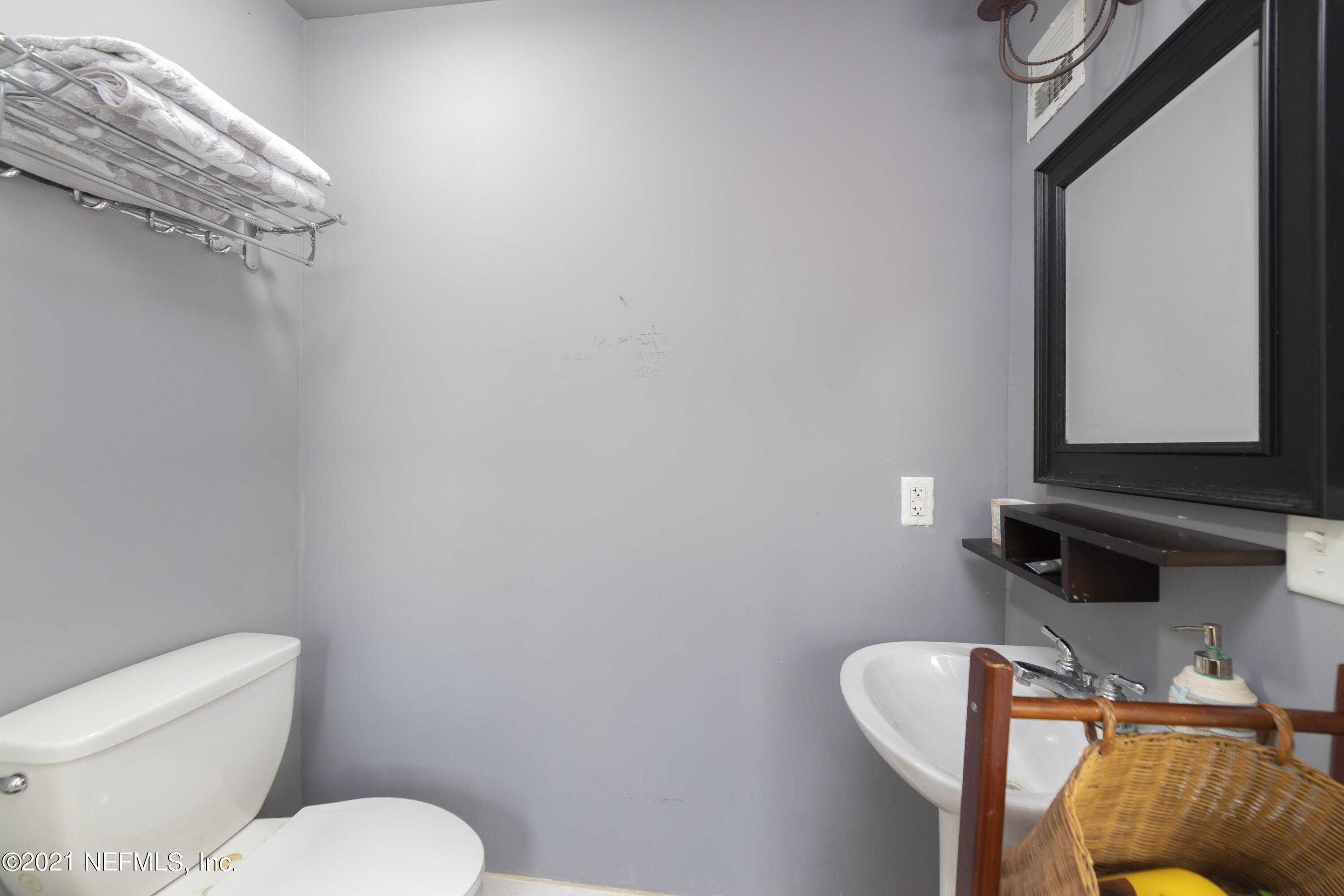 283 Old Woods Road Interlachen, FL 32148 - Photo 23 of 38 283 Old Woods Rd, Interlachen, Florida