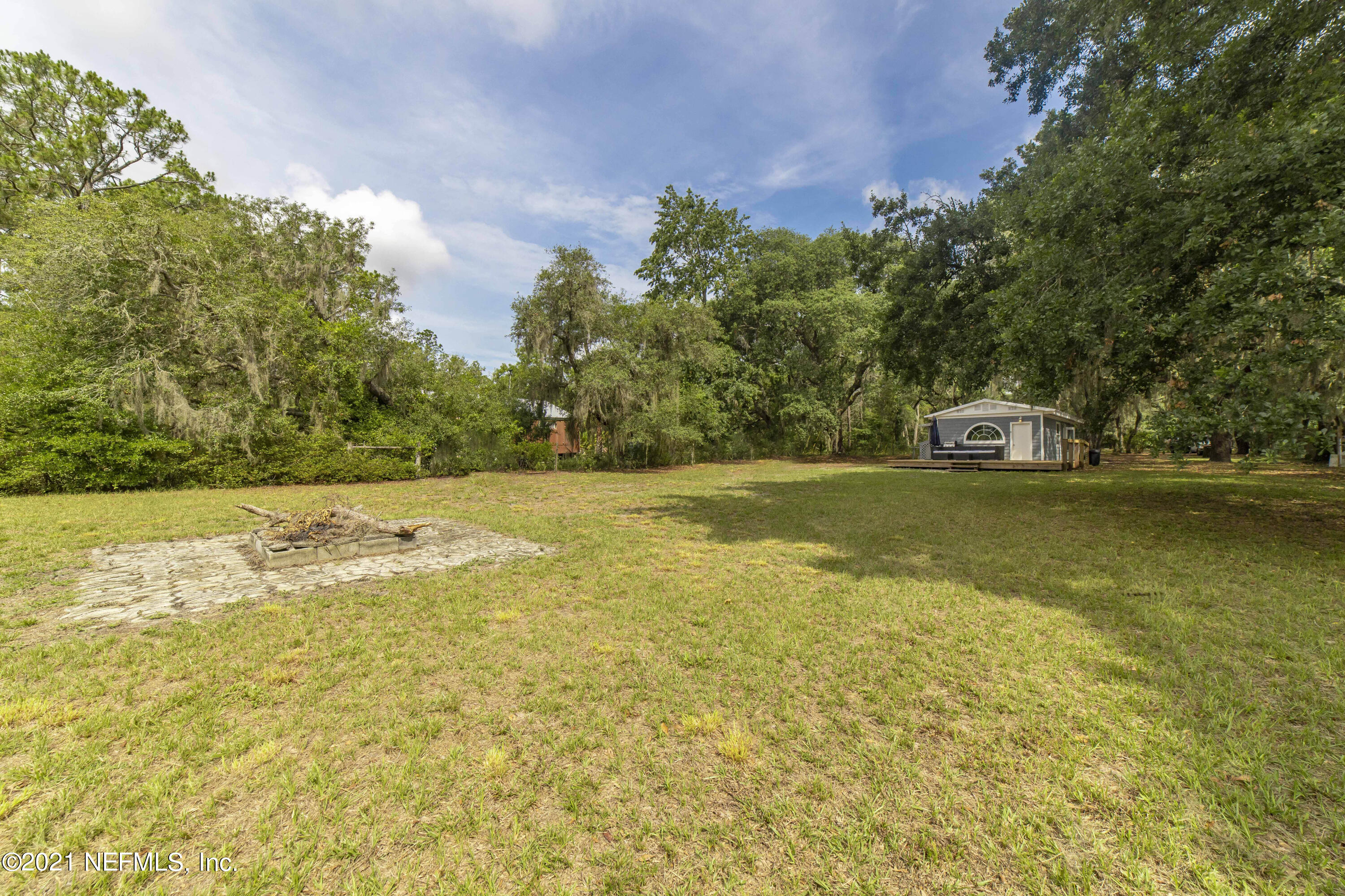 283 Old Woods Road Interlachen, FL 32148 - Photo 29 of 38 283 Old Woods Rd, Interlachen, Florida