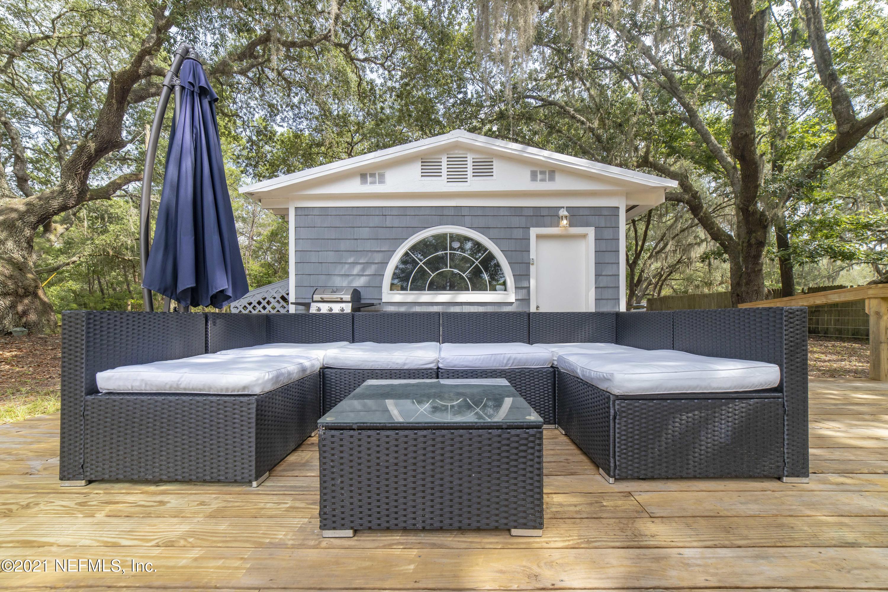 283 Old Woods Road Interlachen, FL 32148 - Photo 3 of 38 283 Old Woods Rd, Interlachen, Florida