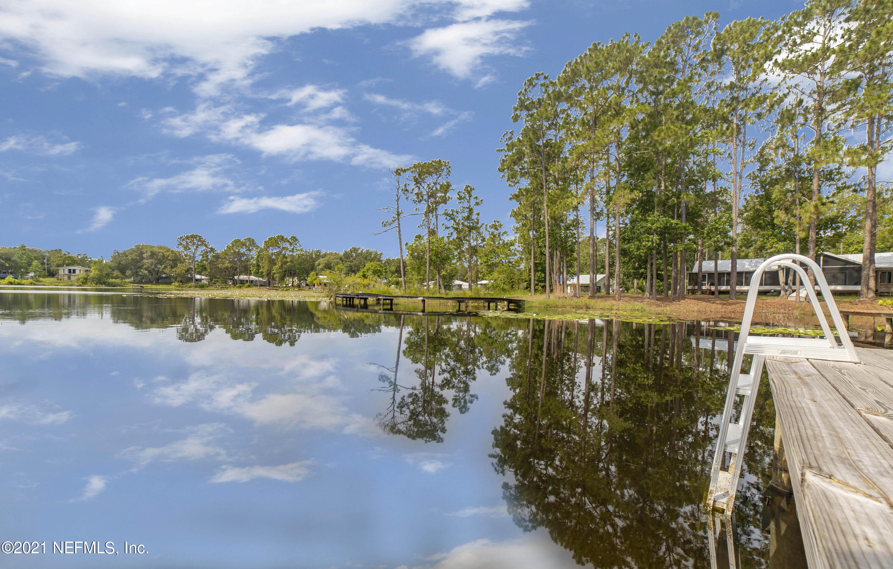 283 Old Woods Road Interlachen, FL 32148 - Photo 6 of 38 283 Old Woods Rd, Interlachen, Florida