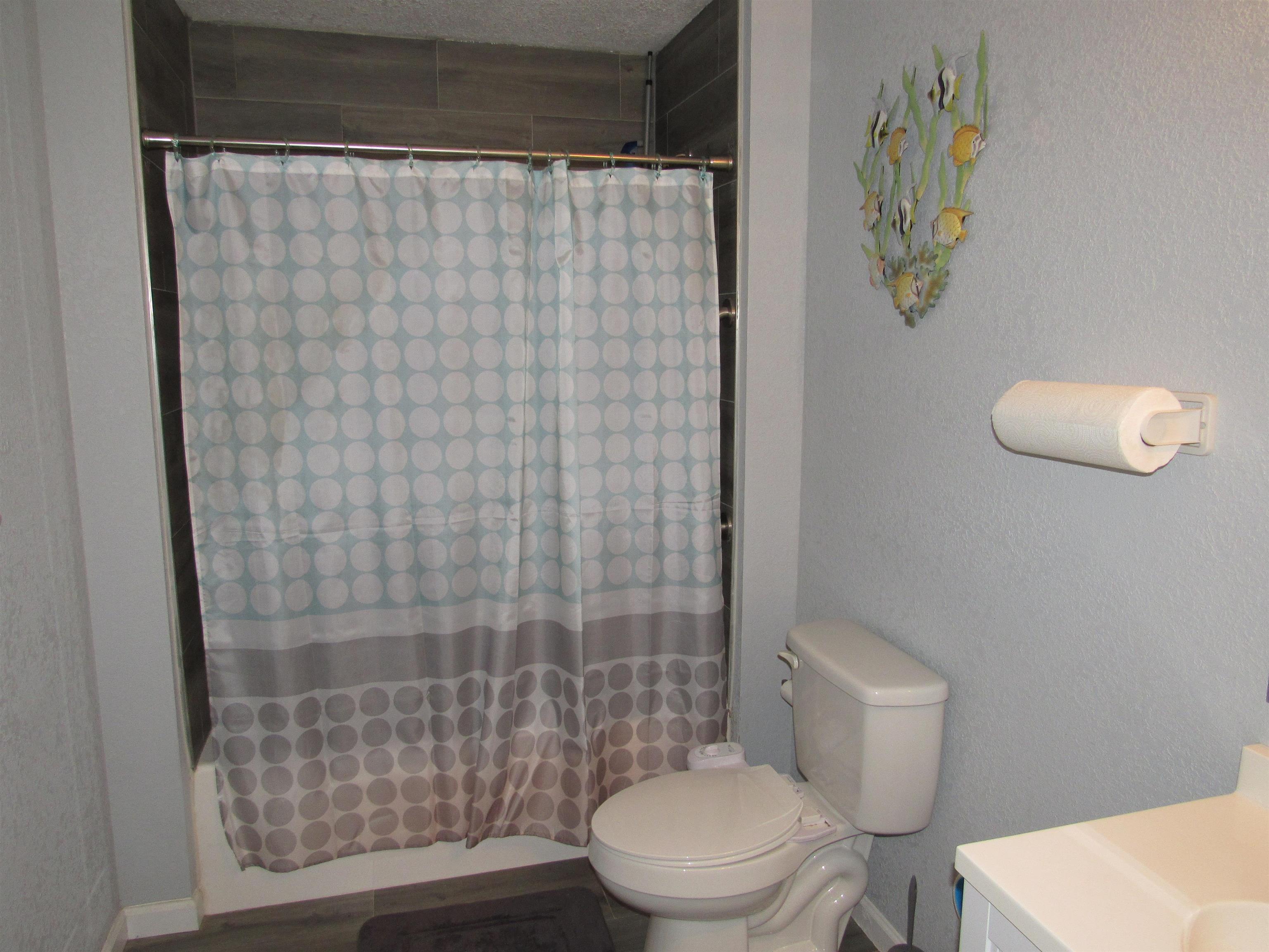 624 Augusta Street Hampton, VA 23669 - Photo 9 of 56