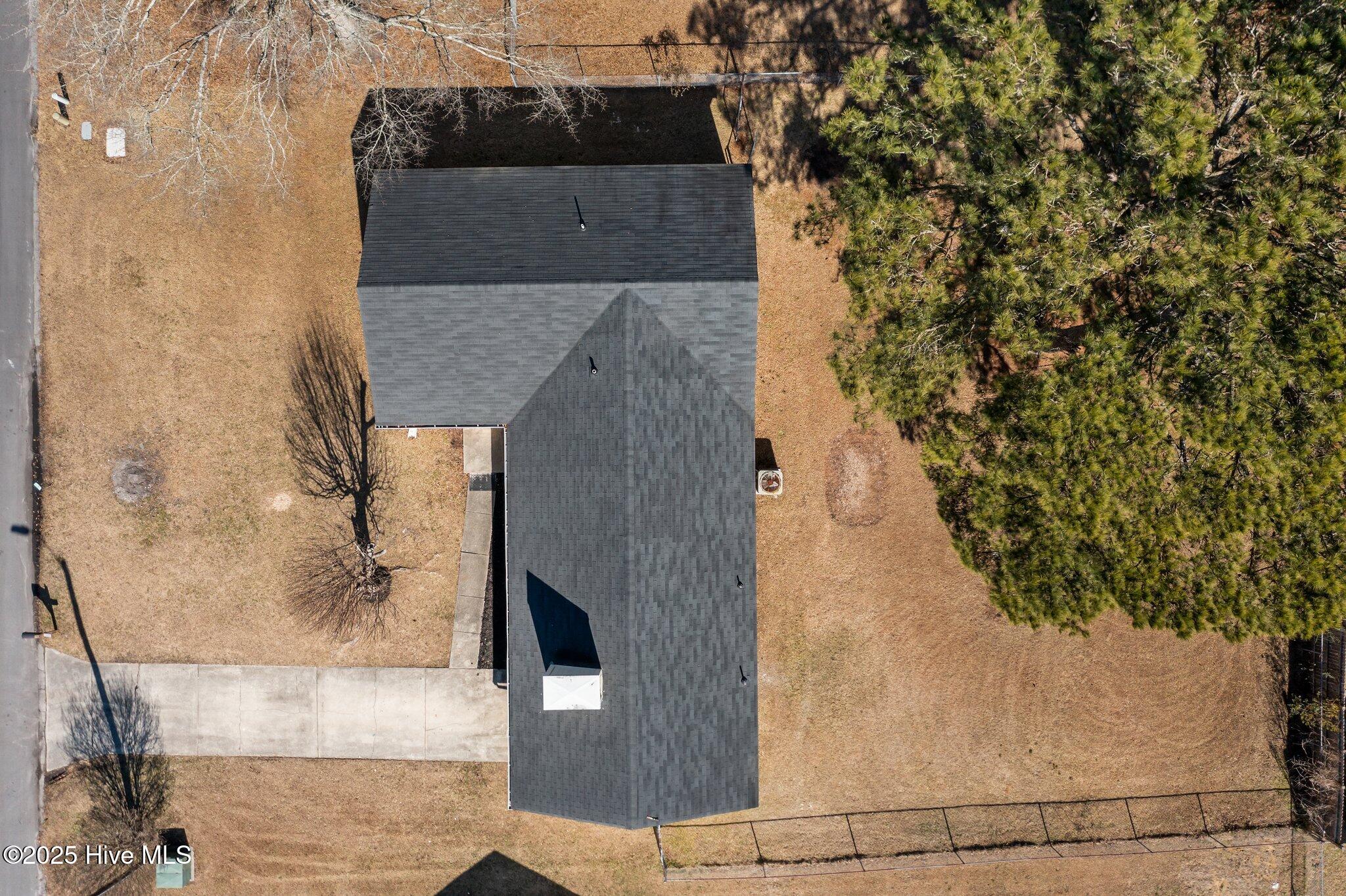 322 Quail Ridge Road Jacksonville, NC 28546 - Photo 43 of 51 4-web-or-mls-DJI_0574