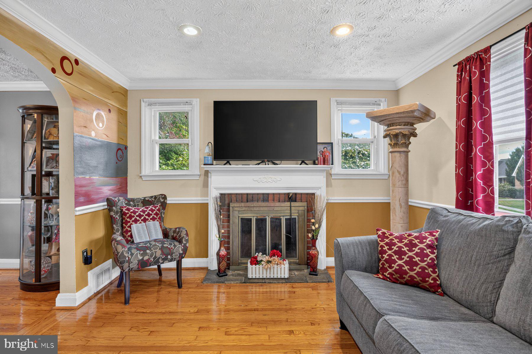 724 Charing Cross Road Baltimore, MD 21229 - Photo 8 of 25 Gallery Image 8