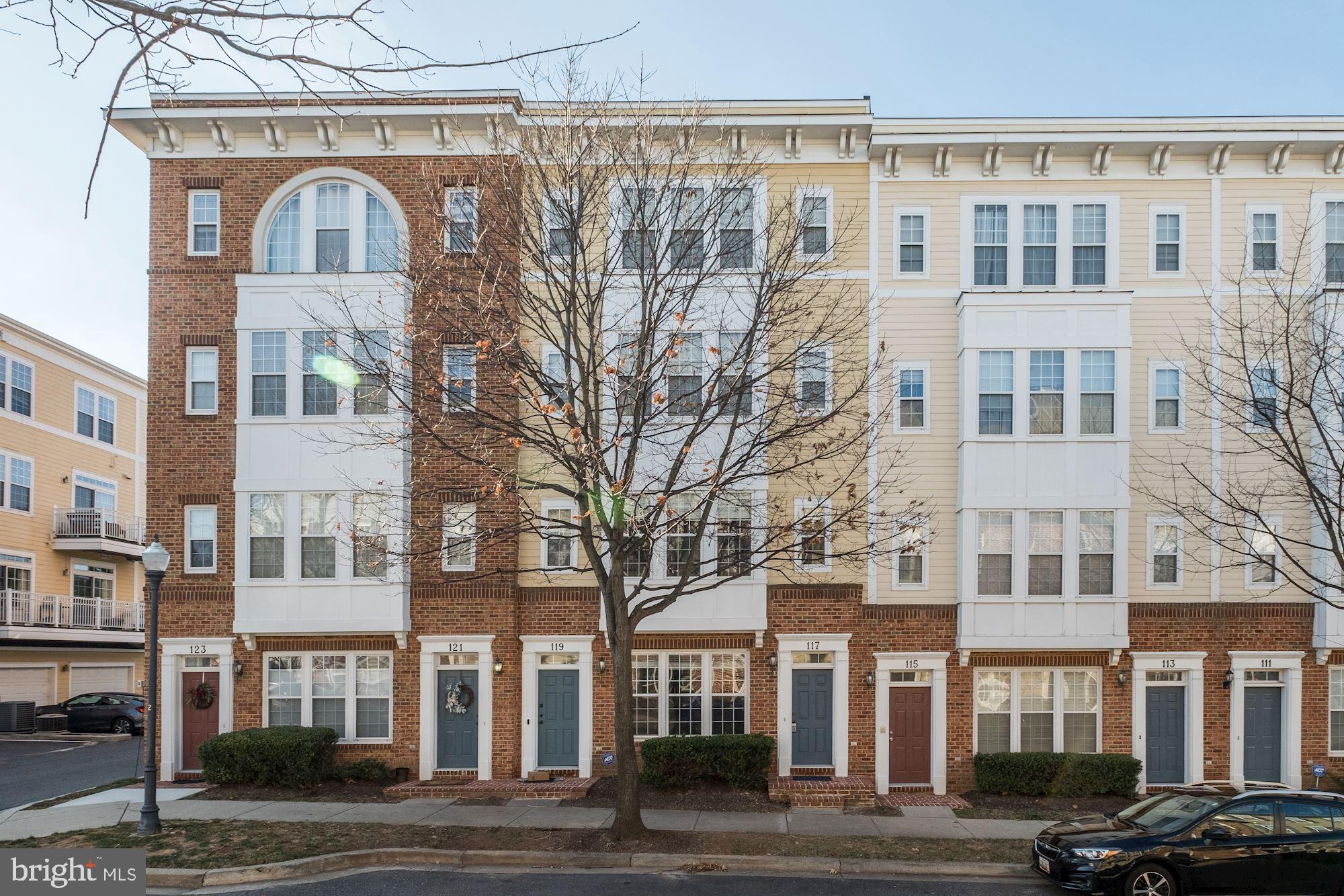 Kentlands Townhouse Condo