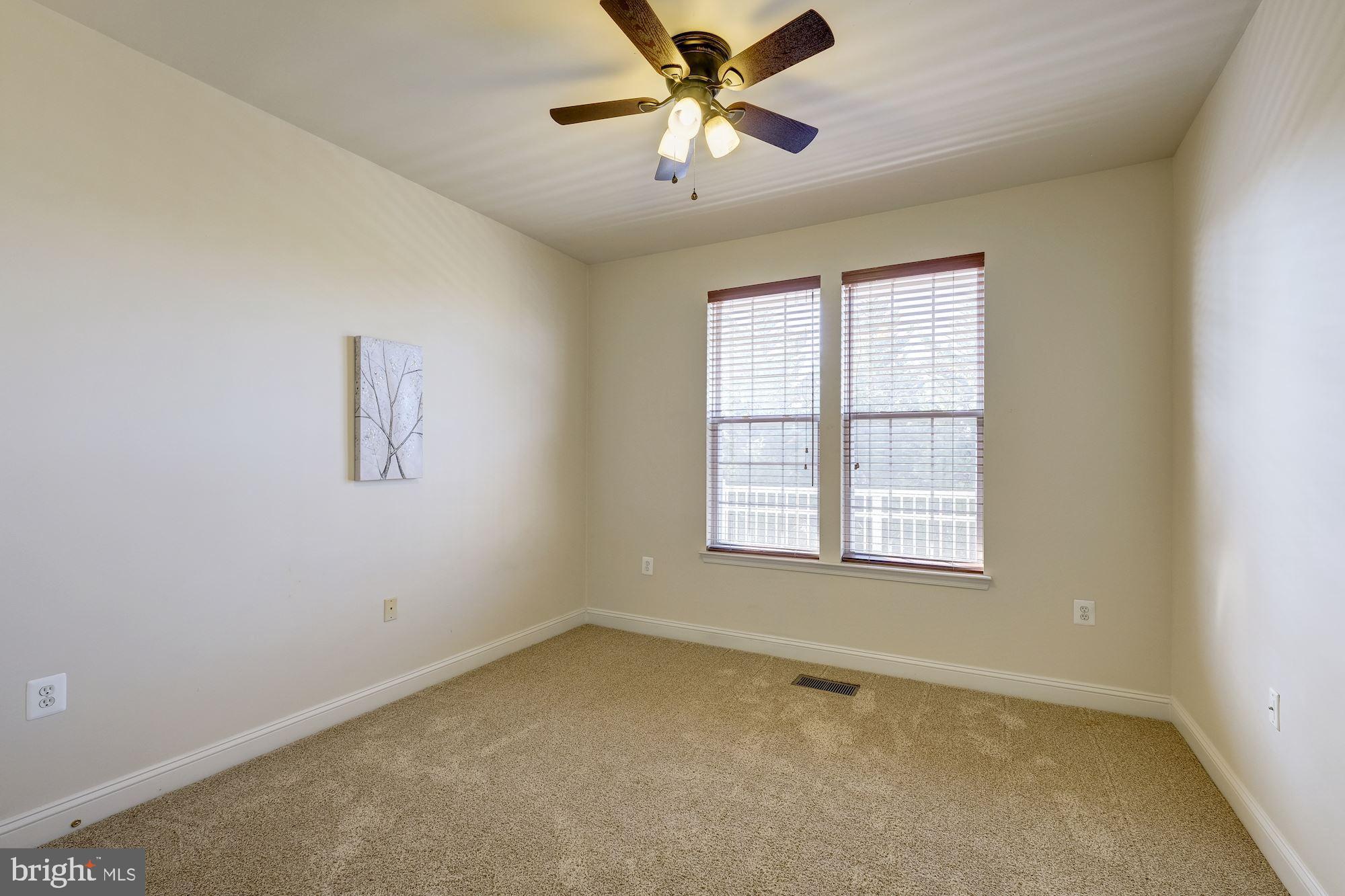 117 Bucksfield Road Gaithersburg, MD 20878 - Photo 20 of 29 2nd Bedroom with ceiling fan