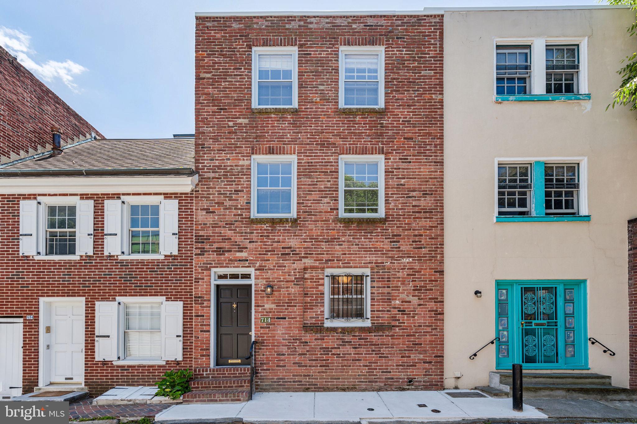 714 Addison Street Philadelphia, PA 19147 - Photo 1 of 50 Gallery Image 1