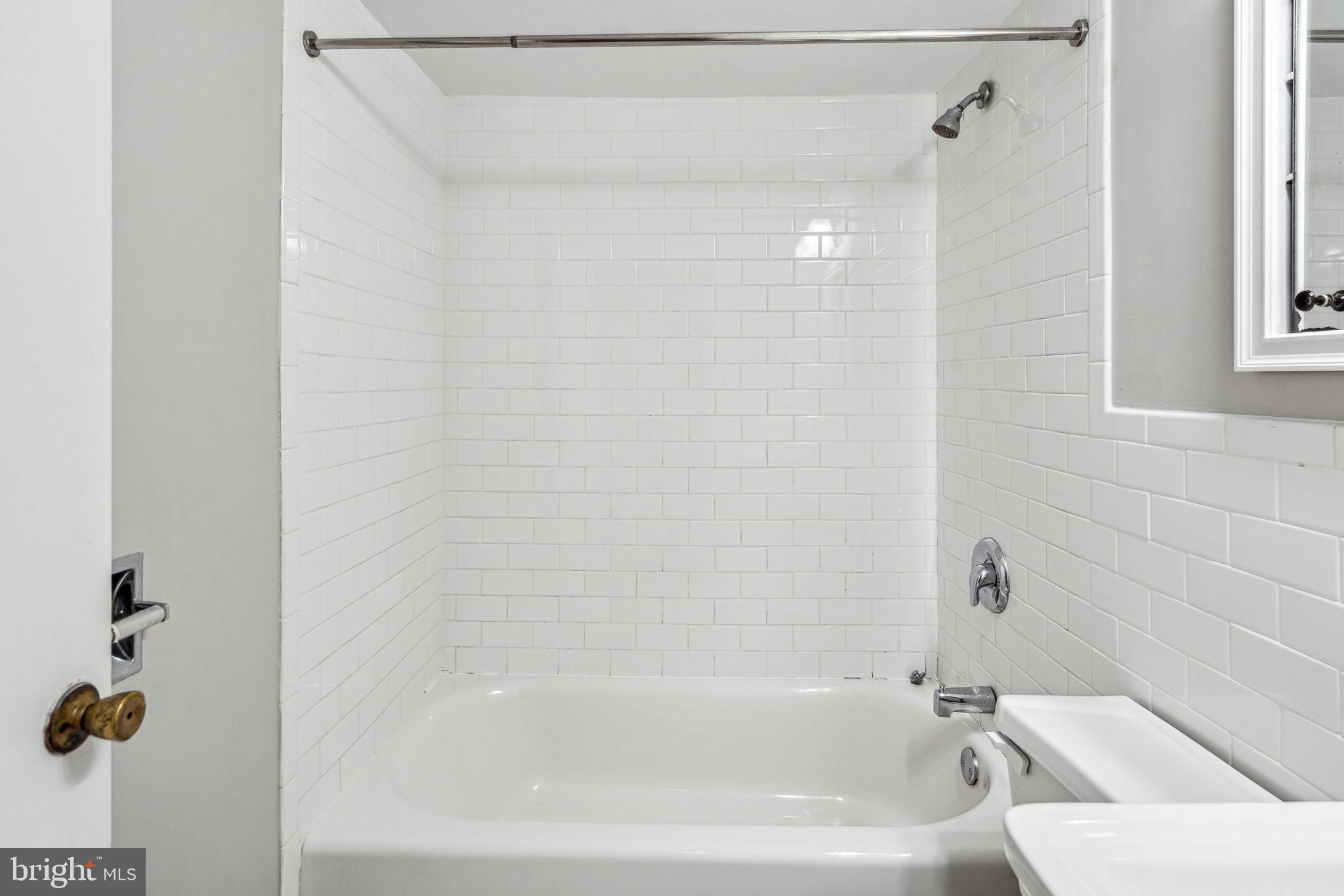 714 Addison Street Philadelphia, PA 19147 - Photo 21 of 50 Gallery Image 21