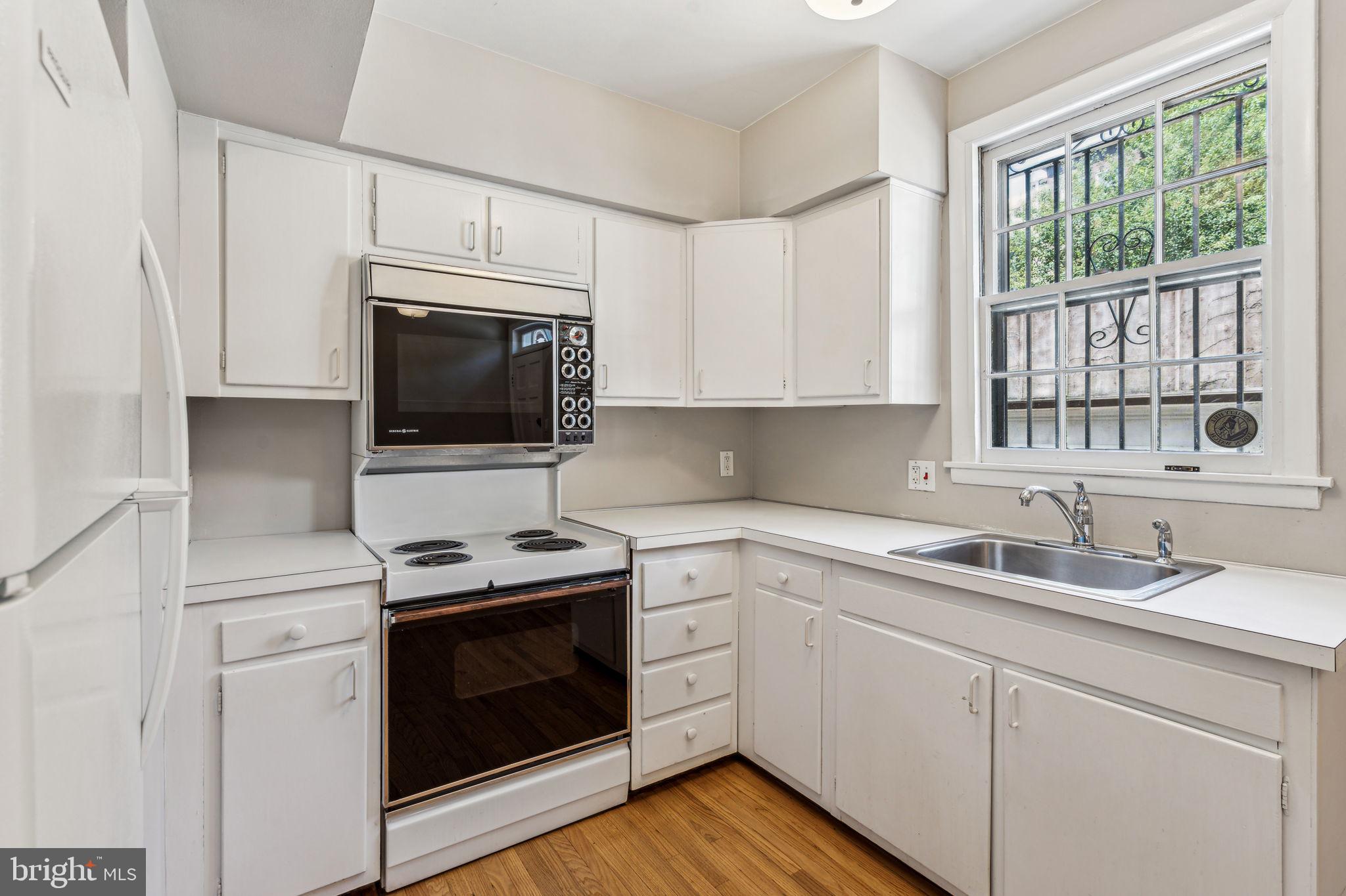 714 Addison Street Philadelphia, PA 19147 - Photo 10 of 50 Gallery Image 10