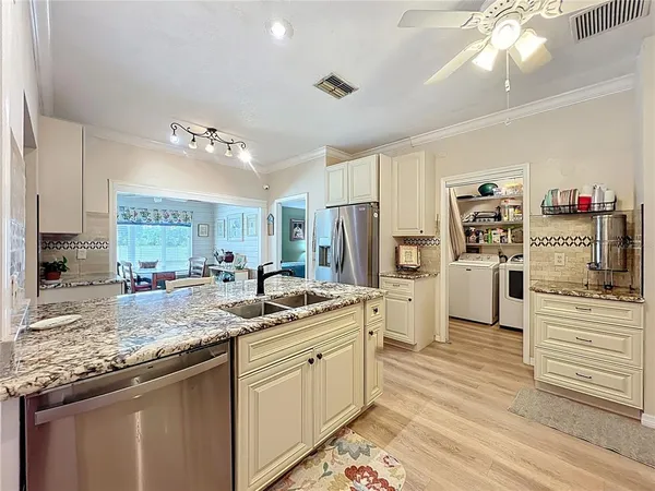 $595,000 | 1951 Green Meadow Lane, Orlando, FL 32825