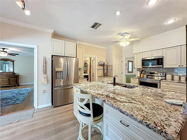 $595,000 | 1951 Green Meadow Lane, Orlando, FL 32825