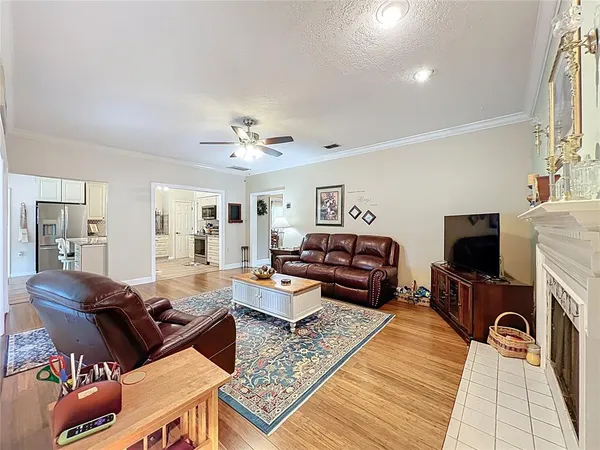 $595,000 | 1951 Green Meadow Lane, Orlando, FL 32825